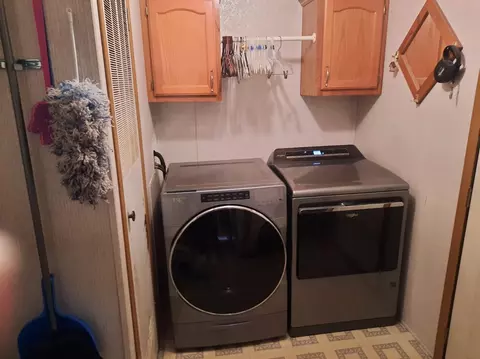 1325 E Coachlight Dr, La Porte, IN 46350 photo 10