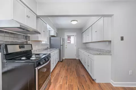 119 N Wiggs St, Griffith, IN 46319 photo 6