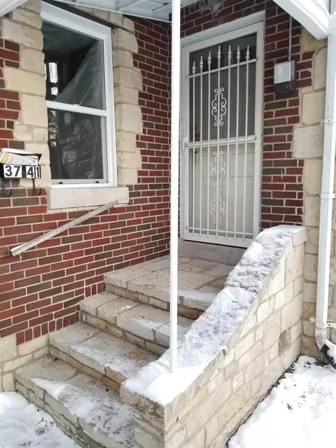 3741 Tyler St, Gary, IN 46408 photo 4