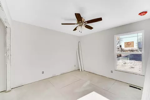 6271 Oglethorpe Ave, Portage, IN 46368 photo 14