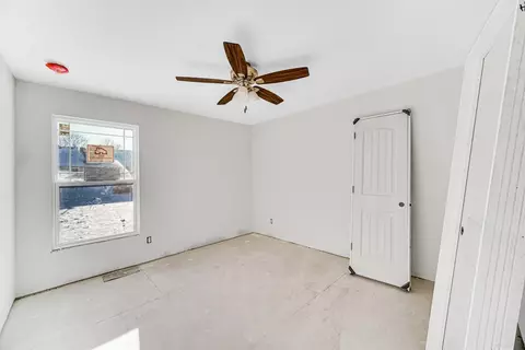 6271 Oglethorpe Ave, Portage, IN 46368 photo 13