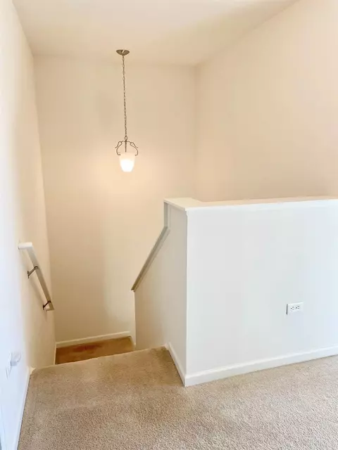 11103 Vermont Cir, Crown Point, IN 46307 photo 19