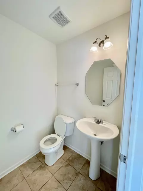 11103 Vermont Cir, Crown Point, IN 46307 photo 17