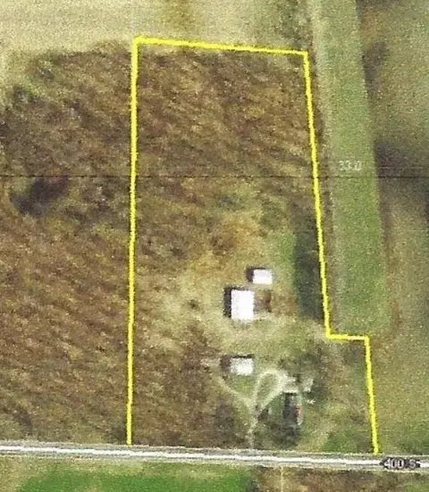 320 E 400, Knox, IN 46534 photo 25