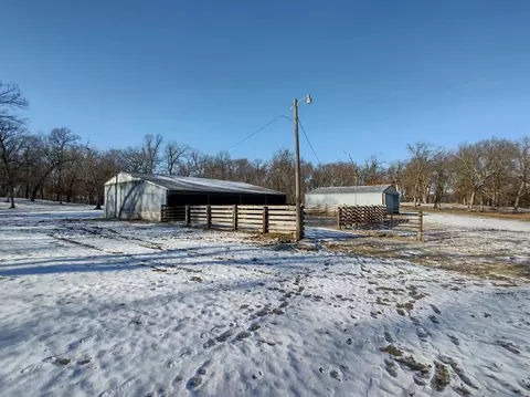 320 E 400, Knox, IN 46534 photo 16