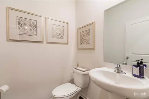10356 Whitney Pl, Saint John, IN 46373 photo 10