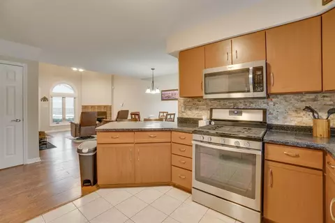 1817 Springvale Dr, Crown Point, IN 46307 photo 7