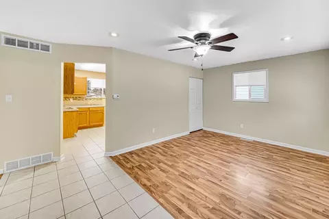 1529 Gerry St, Gary, IN 46406 photo 4