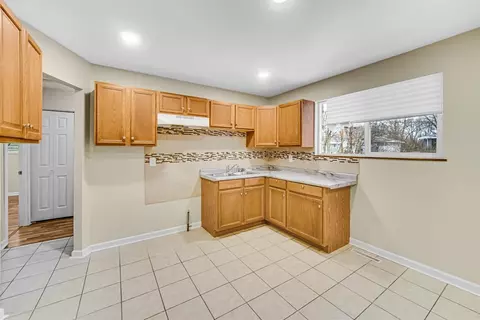 1529 Gerry St, Gary, IN 46406 photo 6