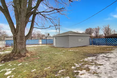 7449 Parrish Ave, Hammond, IN 46323 photo 21
