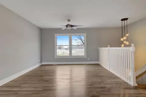 7449 Parrish Ave, Hammond, IN 46323 photo 14
