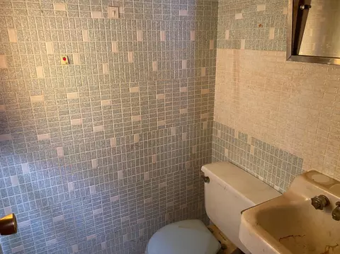 309 Minter Dr, Griffith, IN 46319 photo 7