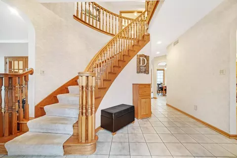 901 Killarney Dr, Dyer, IN 46311 photo 3