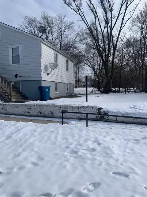 2361 Pierce St, Gary, IN 46407 photo 2