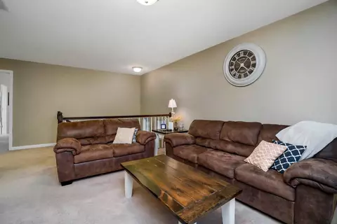 2392 Jupiter St, Portage, IN 46368 photo 10