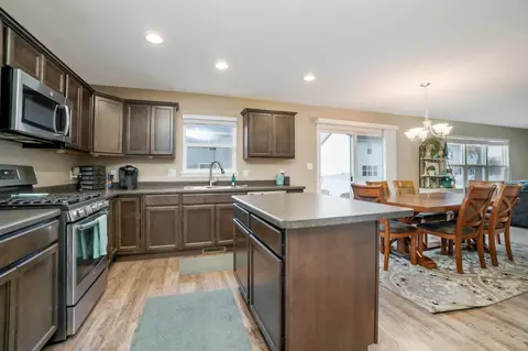 2392 Jupiter St, Portage, IN 46368 photo 6