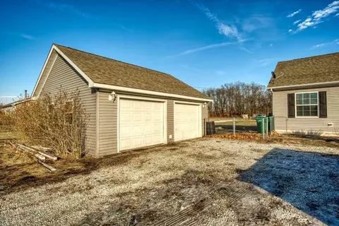 9131 N 100, Wheatfield, IN 46392 photo 2