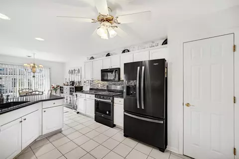 930 Easy St #B, Crown Point, IN 46307 photo 13