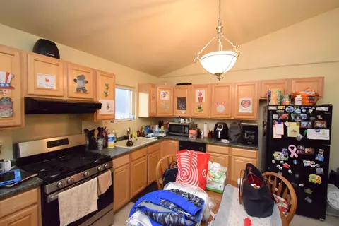 705-707 Carla Dr, Chesterton, IN 46304 photo 4