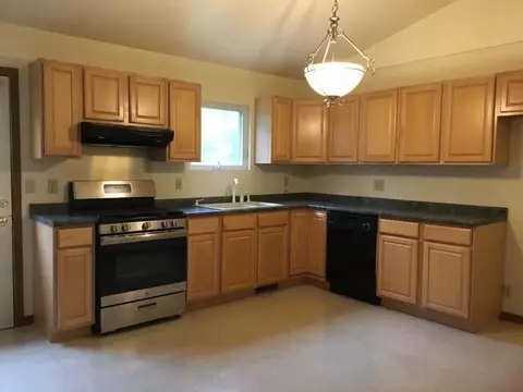 705-707 Carla Dr, Chesterton, IN 46304 photo 12