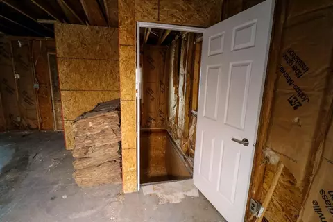 213 Rankin St, Porter, IN 46304 photo 49