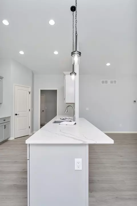 699 Verdano Ter, Crown Point, IN 46307 photo 12