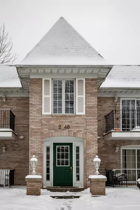 2640 Georgetowne Dr #D2, Highland, IN 46322 photo 1