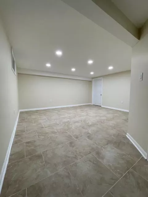 627 Gerry St, Gary, IN 46406 photo 18