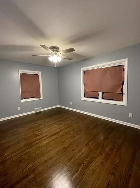 627 Gerry St, Gary, IN 46406 photo 5