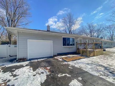 4431 King Ct, Gary, IN 46408 photo 2