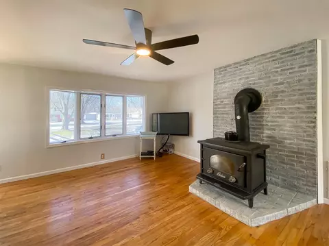 4431 King Ct, Gary, IN 46408 photo 5