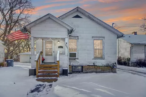 403 E Clark St, Crown Point, IN 46307 photo 1