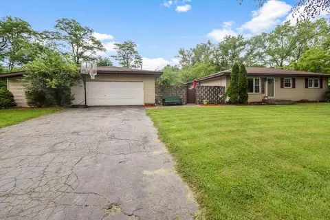 3533 W 48th Ct, Gary, IN 46408 photo 2