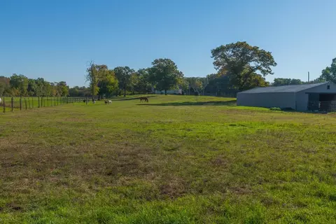 631 N N 200 E, Fair Oaks, IN photo 9