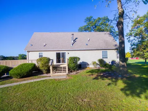 631 N N 200 E, Fair Oaks, IN photo 23