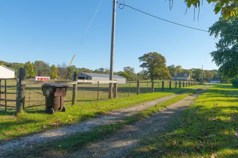 631 N N 200 E, Fair Oaks, IN photo 11