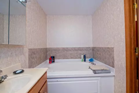 631 N N 200 E, Fair Oaks, IN photo 72