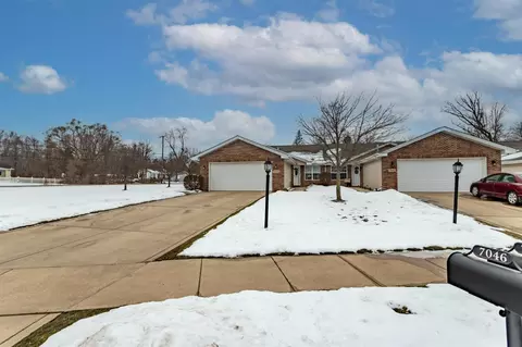 7046 Tompkins Ct, Griffith, IN 46319 photo 3