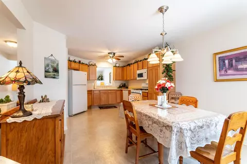 7046 Tompkins Ct, Griffith, IN 46319 photo 8