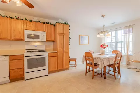 7046 Tompkins Ct, Griffith, IN 46319 photo 7