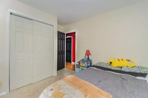 8105 Robertson Pl, Highland, IN 46322 photo 12