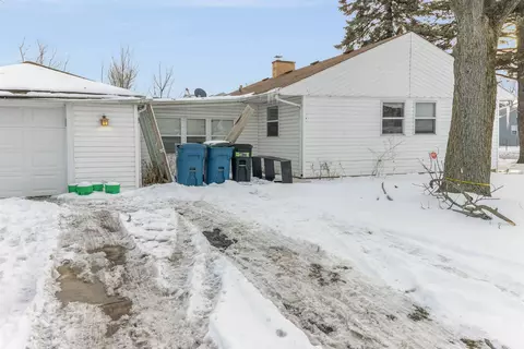 8105 Robertson Pl, Highland, IN 46322 photo 17