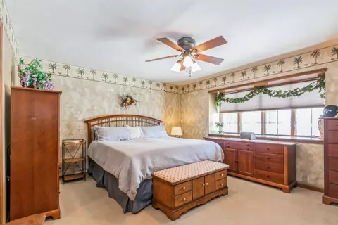 9878 W Oakridge Dr, Saint John, IN 46373 photo 10