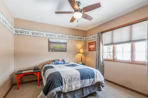9878 W Oakridge Dr, Saint John, IN 46373 photo 16
