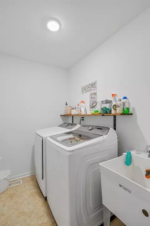 17127 Mayflower Dr, Lowell, IN 46356 photo 10
