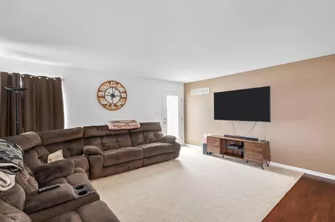 17127 Mayflower Dr, Lowell, IN 46356 photo 12