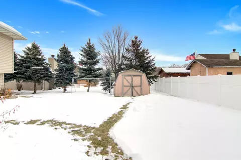 1237 Meadowbrook Dr, Crown Point, IN 46307 photo 21
