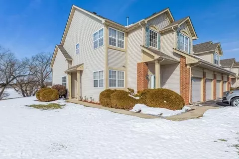 8034 Knickerbocker Pl, Dyer, IN 46311 photo 1