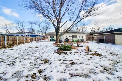 8724 Manor Ave, Munster, IN 46321 photo 14