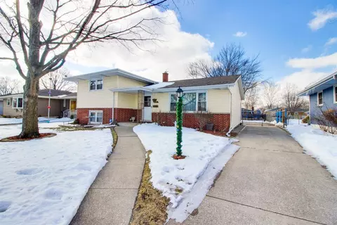 8724 Manor Ave, Munster, IN 46321 photo 16